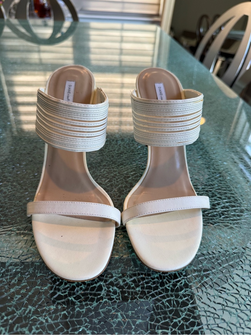 Diane Von Furstenberg Cream Strappy Slide Heels 9.5 B